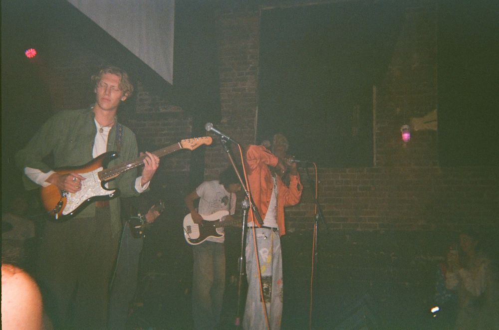 rocknite crowd