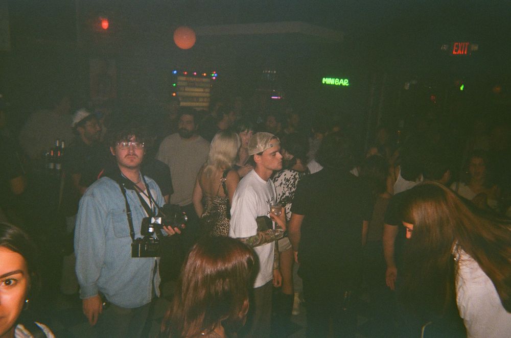 rocknite crowd