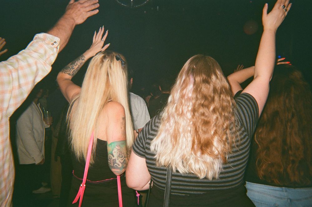 rocknite crowd